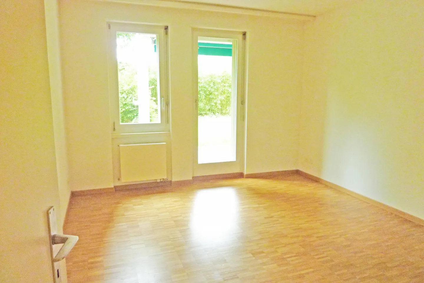 Living in a central location - in a green environment with patio - Photo 9 of 11