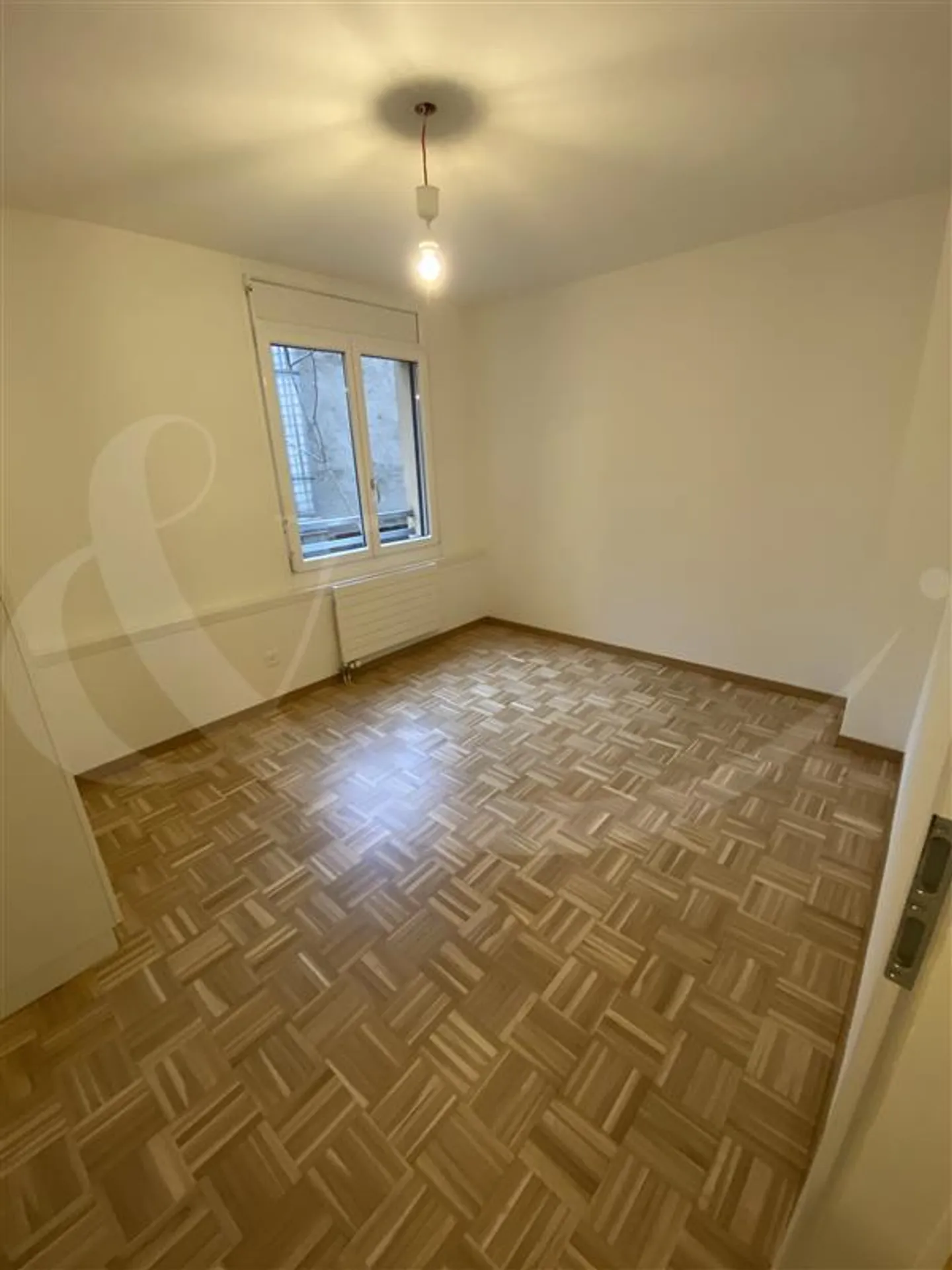 Rue Des Pavillons 3, 5-room apartment - Photo 3 of 8