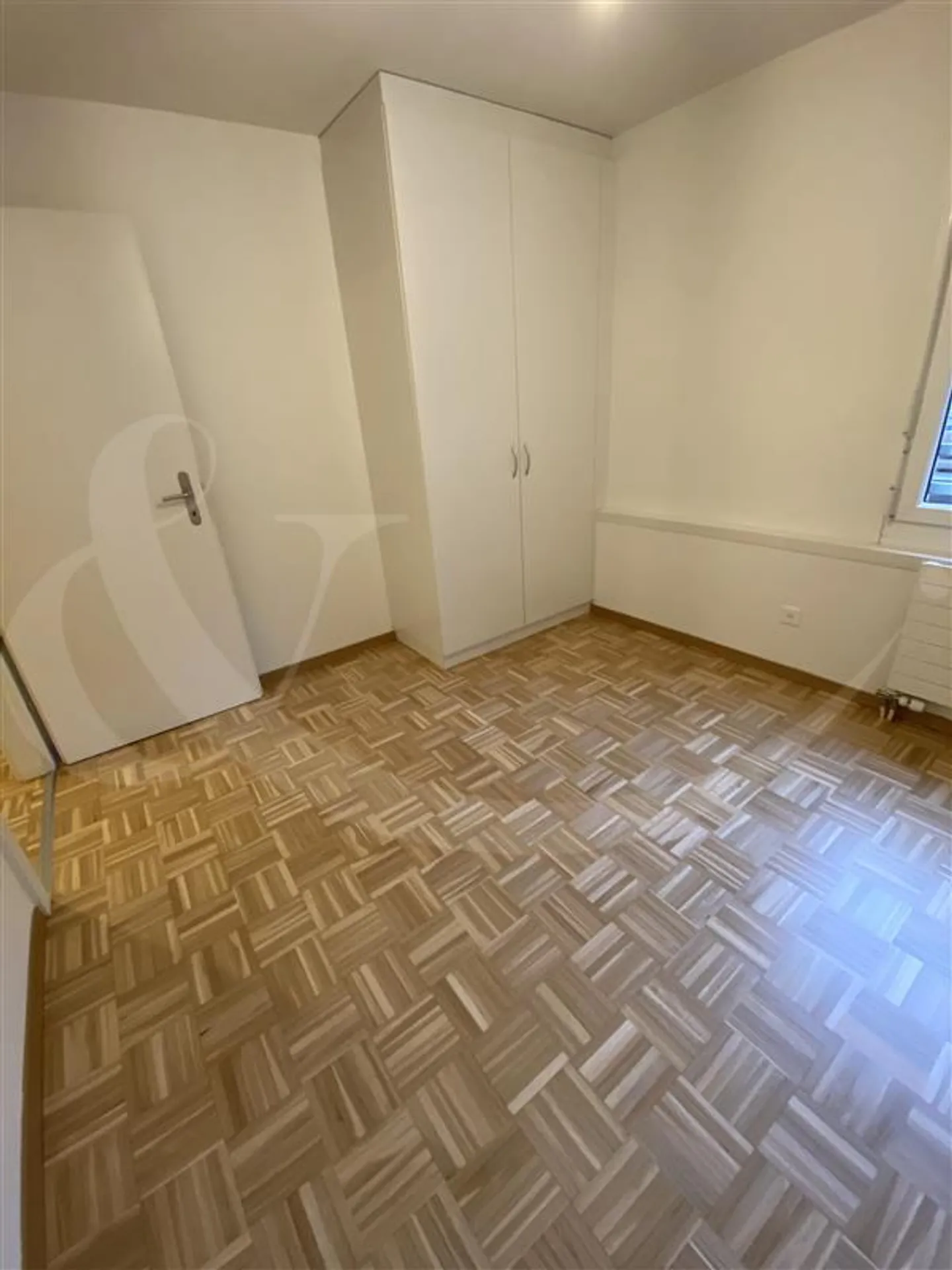 Rue Des Pavillons 3, 5-room apartment - Photo 4 of 8