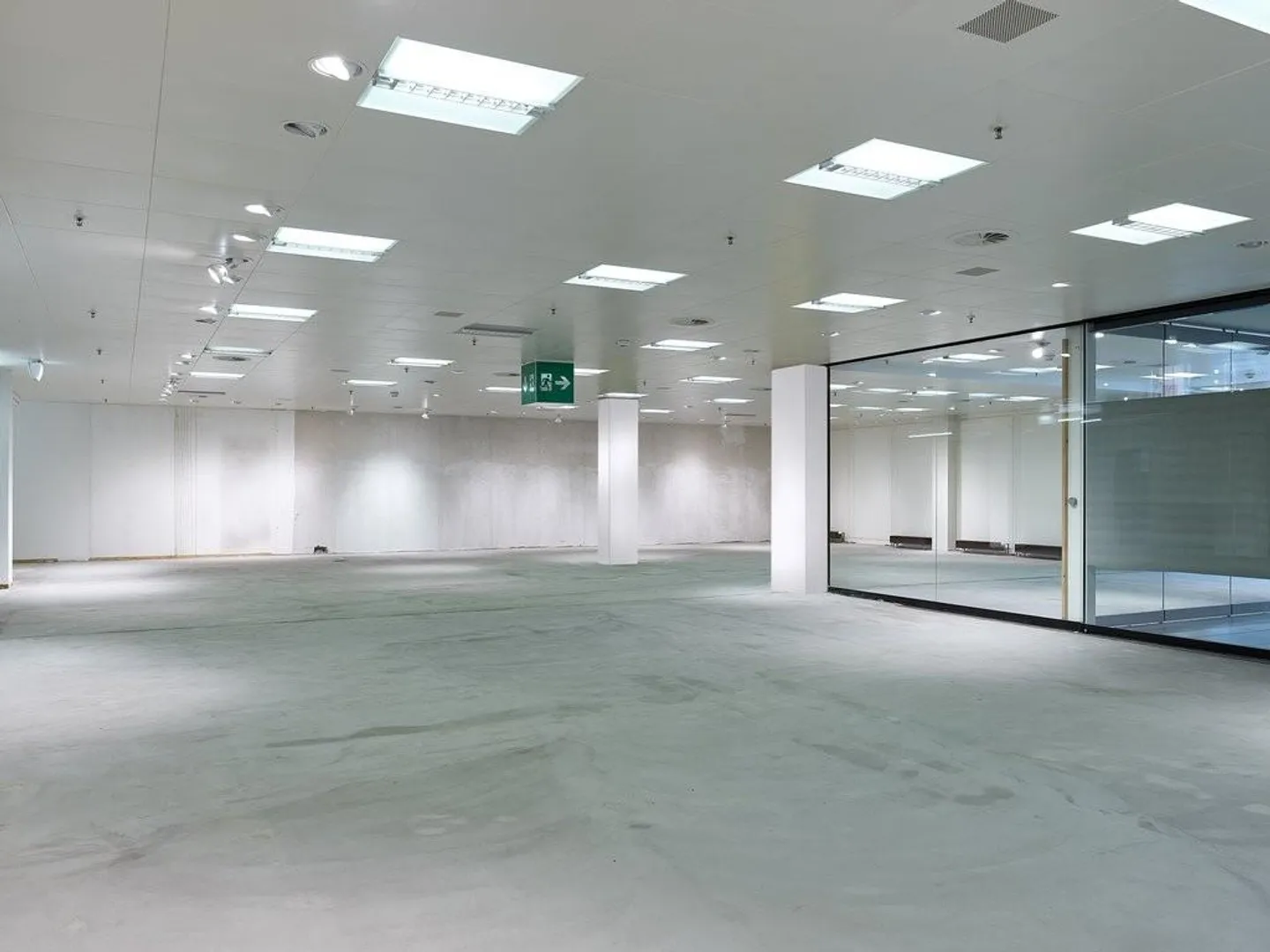 Spazio commerciale attraente in affitto al Sonnenhof Bülach - Foto 3 di 8