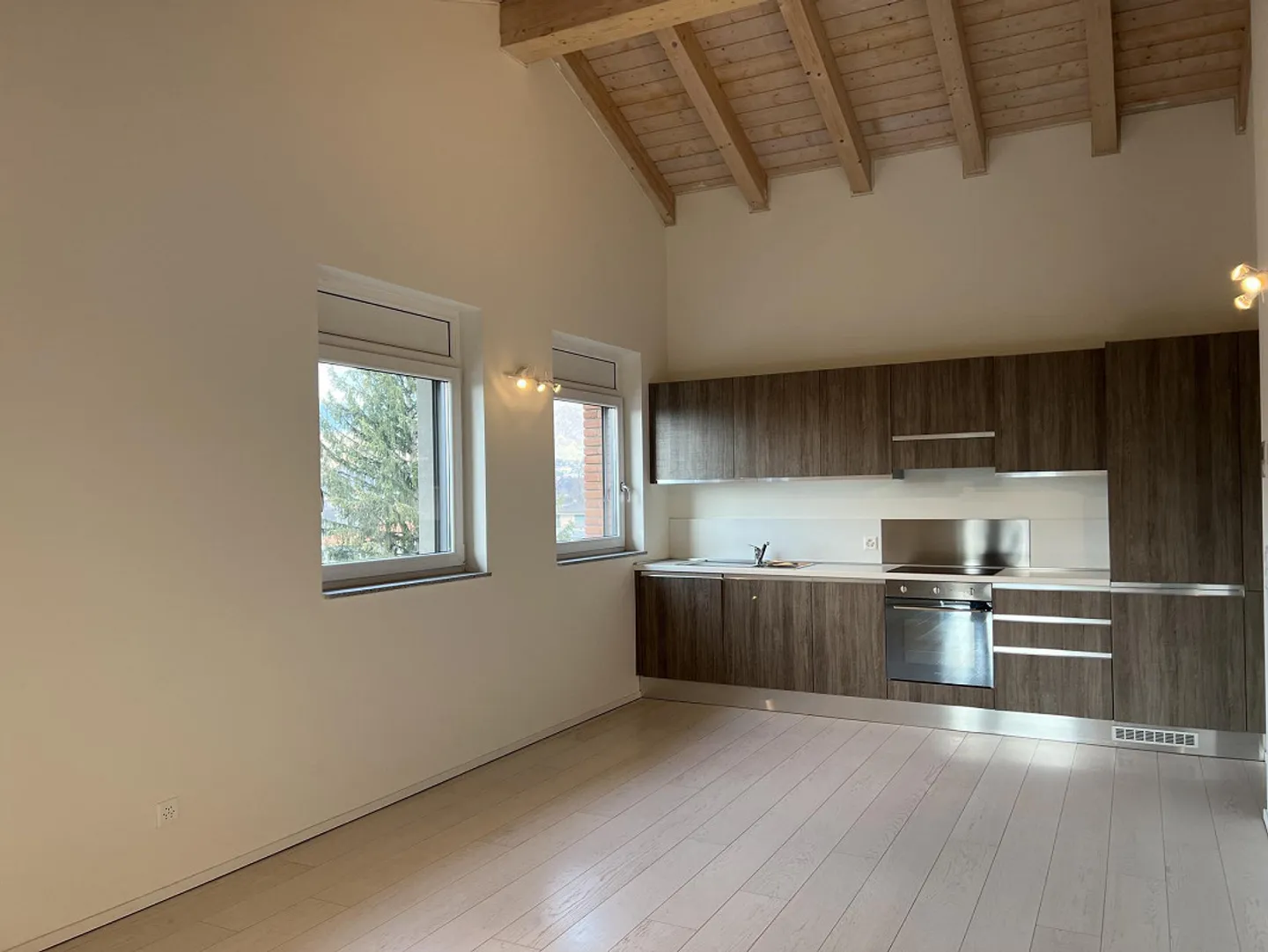 Modern penthouse with a view roof for sale in Cadro - Photo 6 of 15