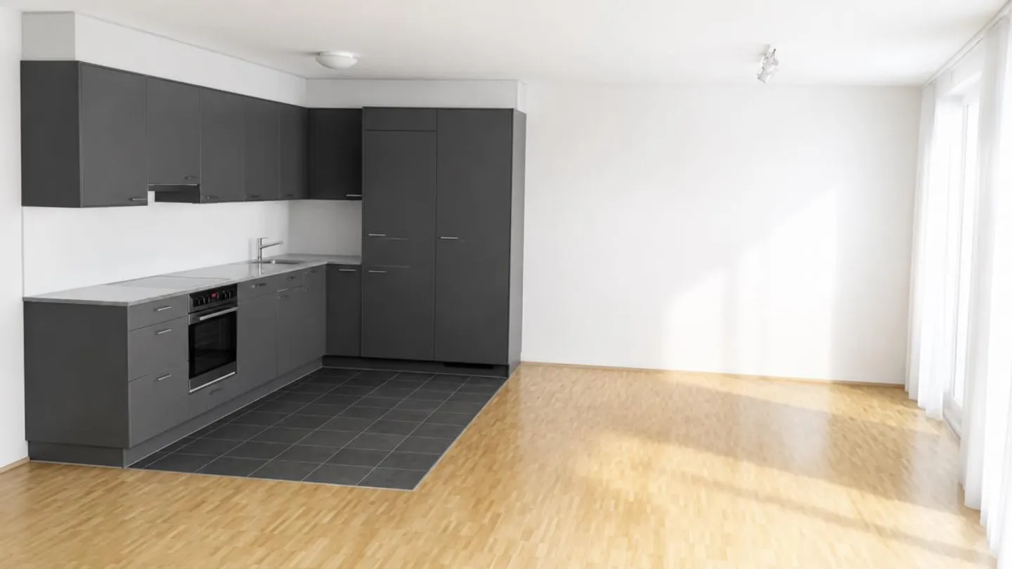 Modern 3.5 Room Apartment - Photo 2 of 10