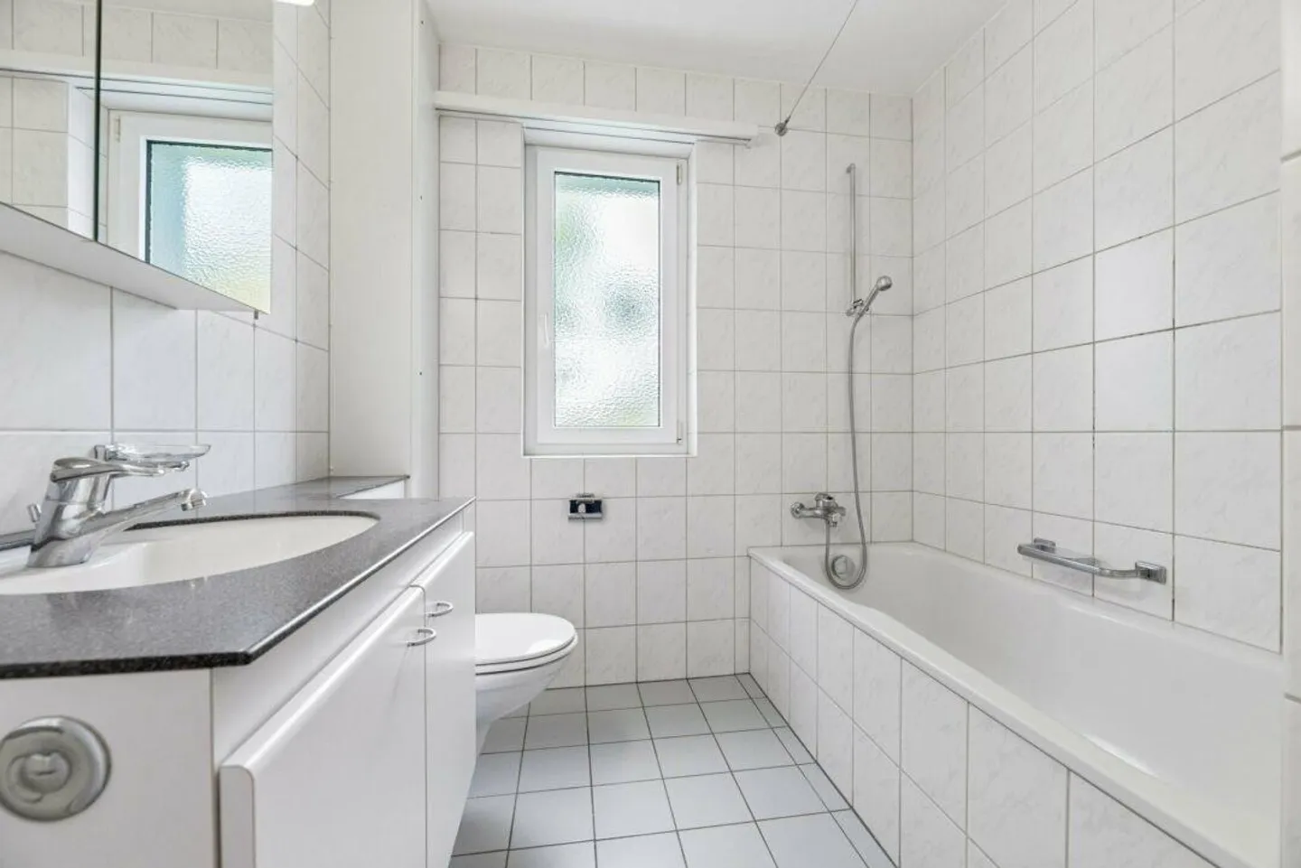 Bell'appartamento di 4.5 stanze a Würzenbach disponibile dal 1 dicembre 2025 - Foto 6 di 9
