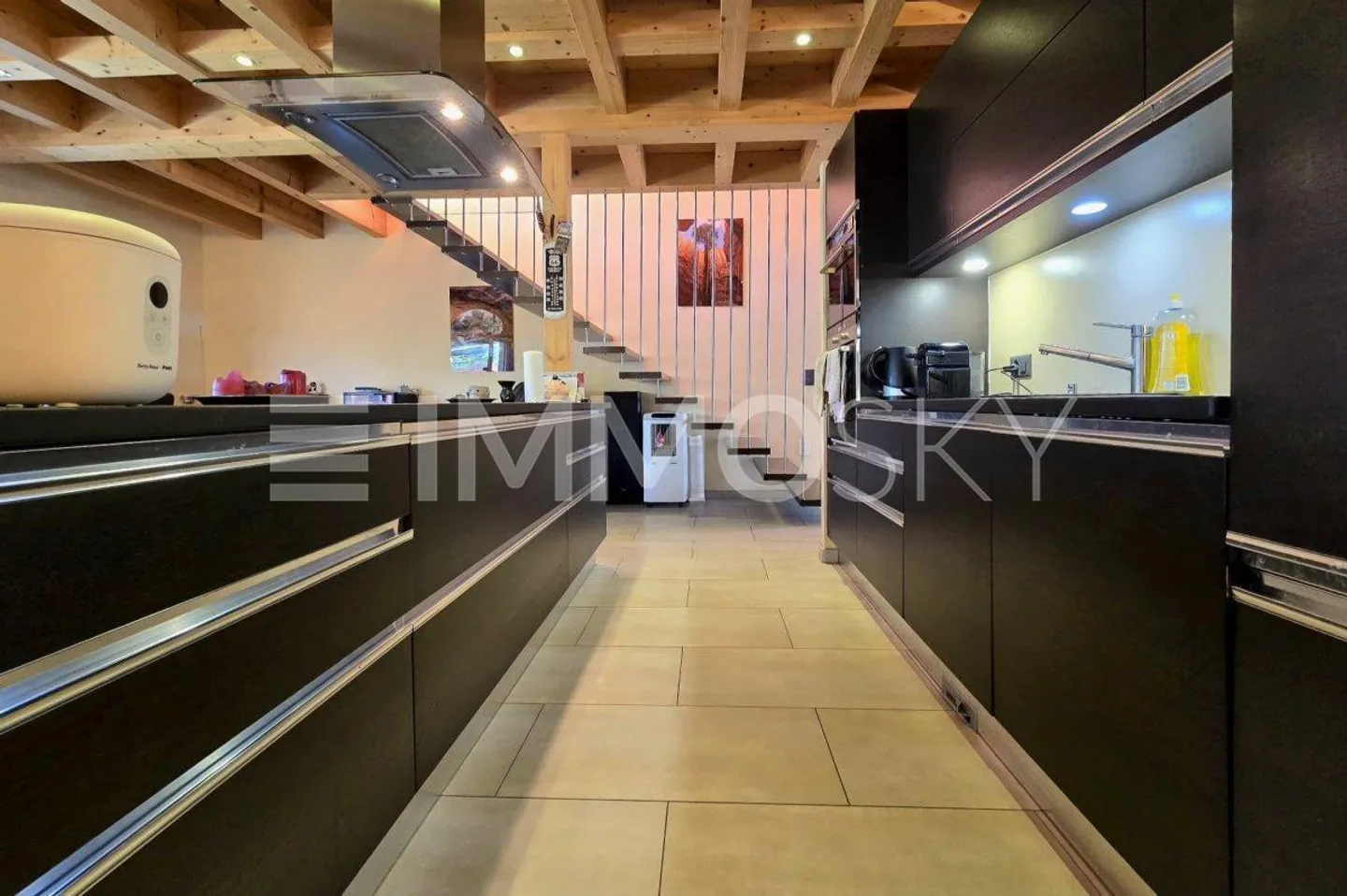 Villa Charmante avec Jardin Spacieux - Photo 2 sur 5