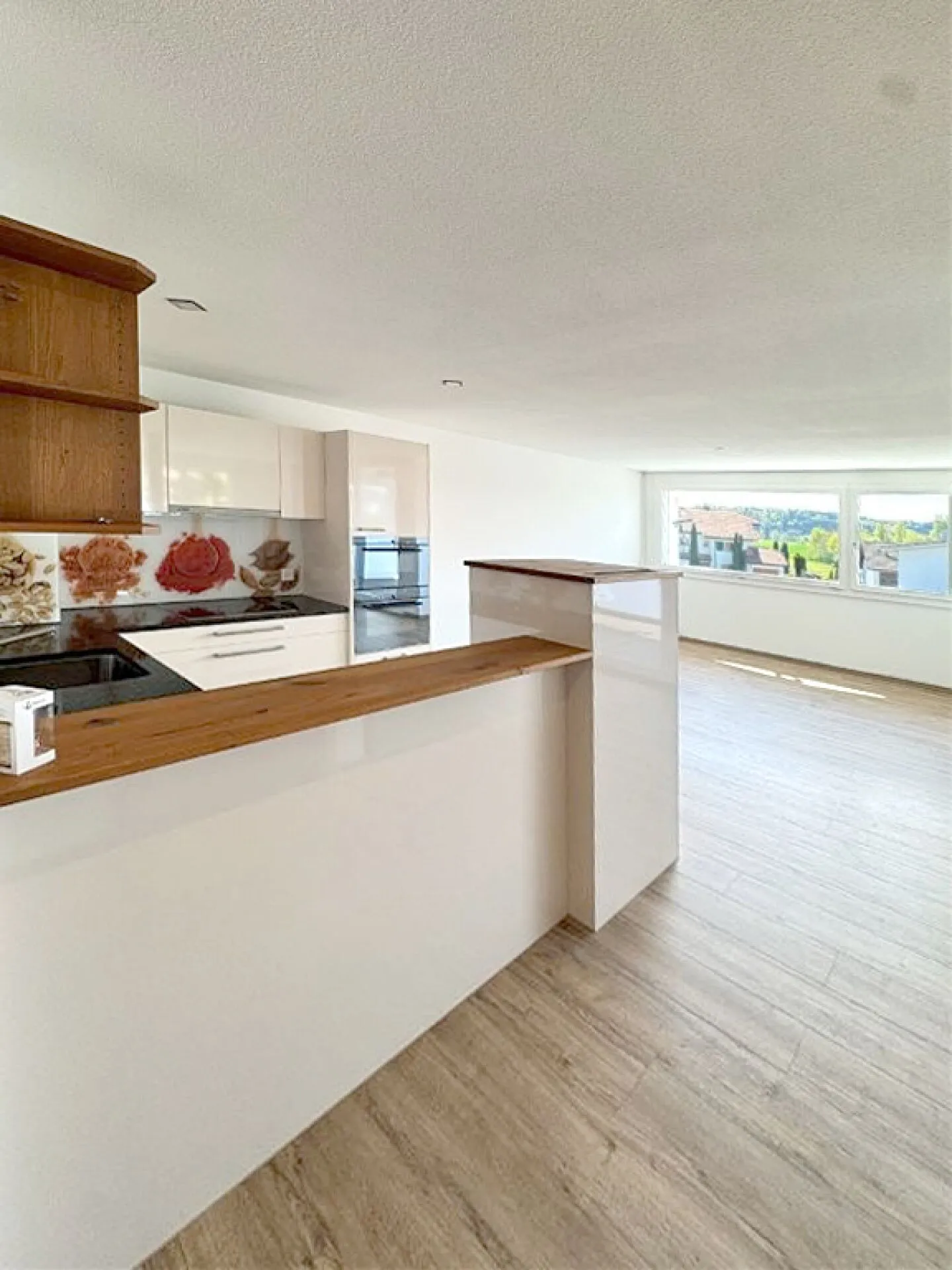 Geräumige Wohnung in Knutwil - Foto 3 von 11