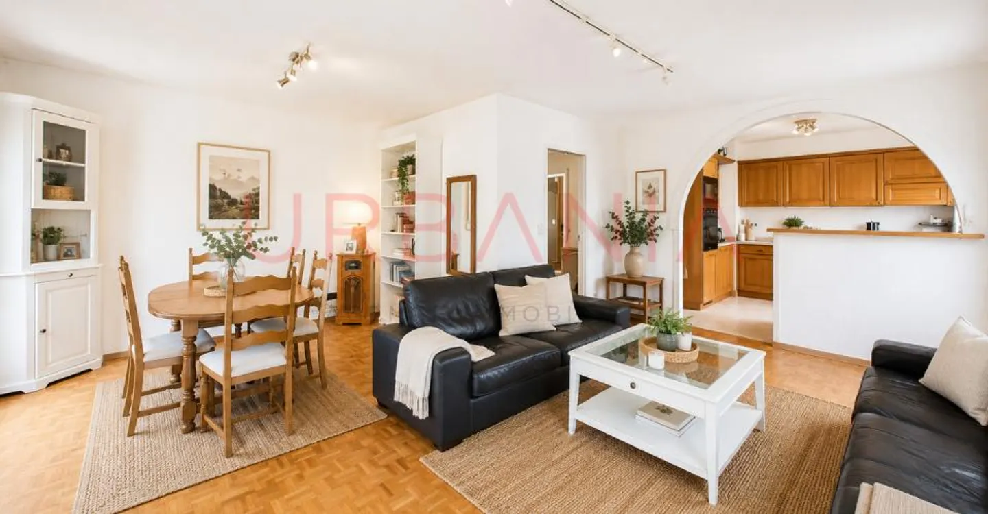 Charmante 5-Zimmer-Wohnung mit zwei Balkonen in Bernex - Foto 1 von 6