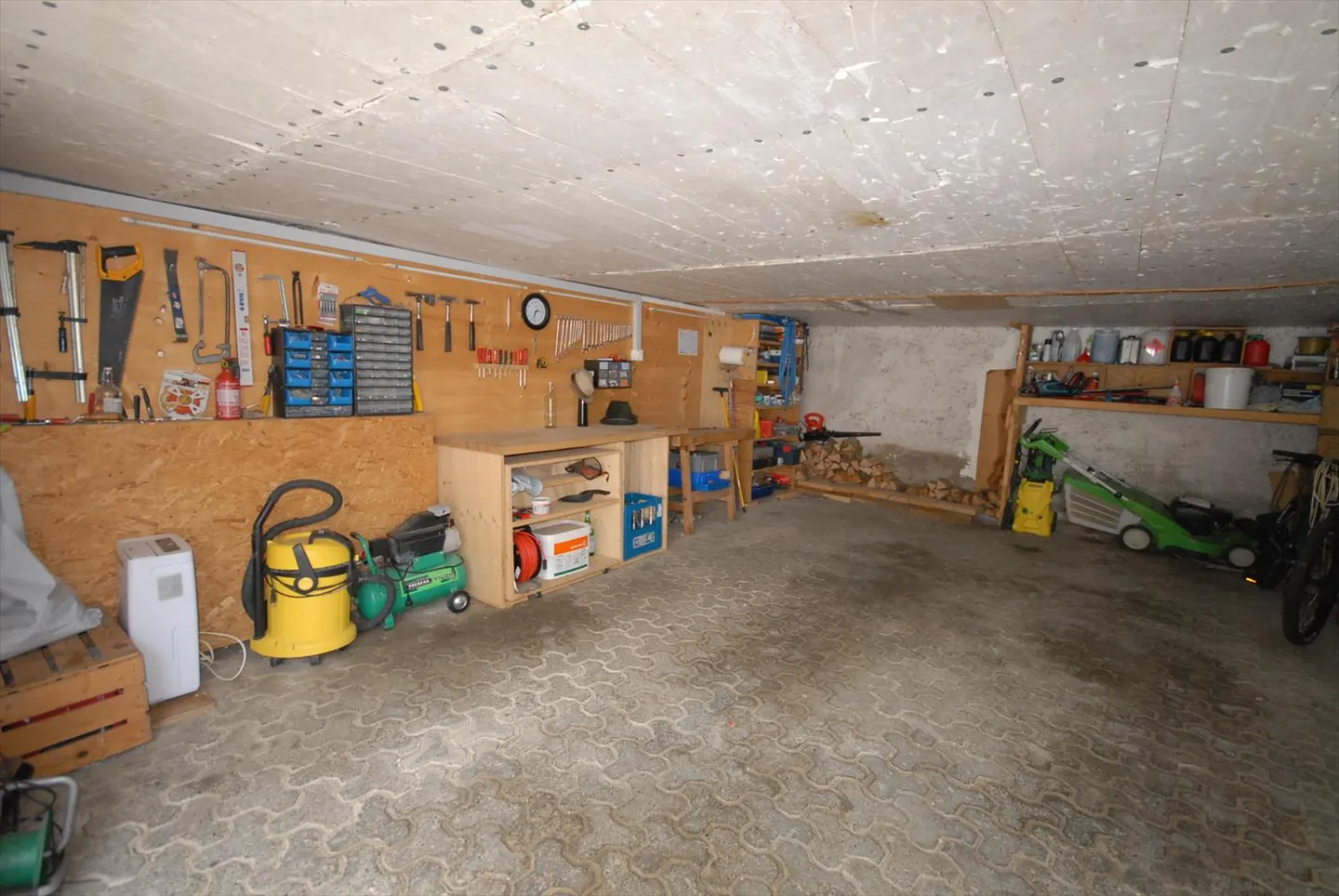 In vendita a Font (Estavayer-le-Lac) casa con annessi - Foto 29 di 31
