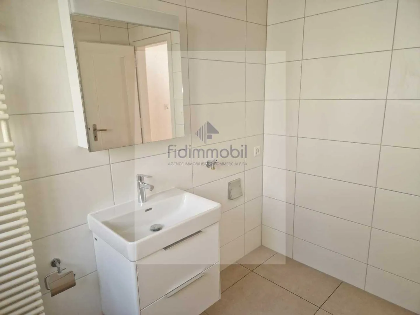 Appartement Charmant avec Jardin - Photo 8 sur 13