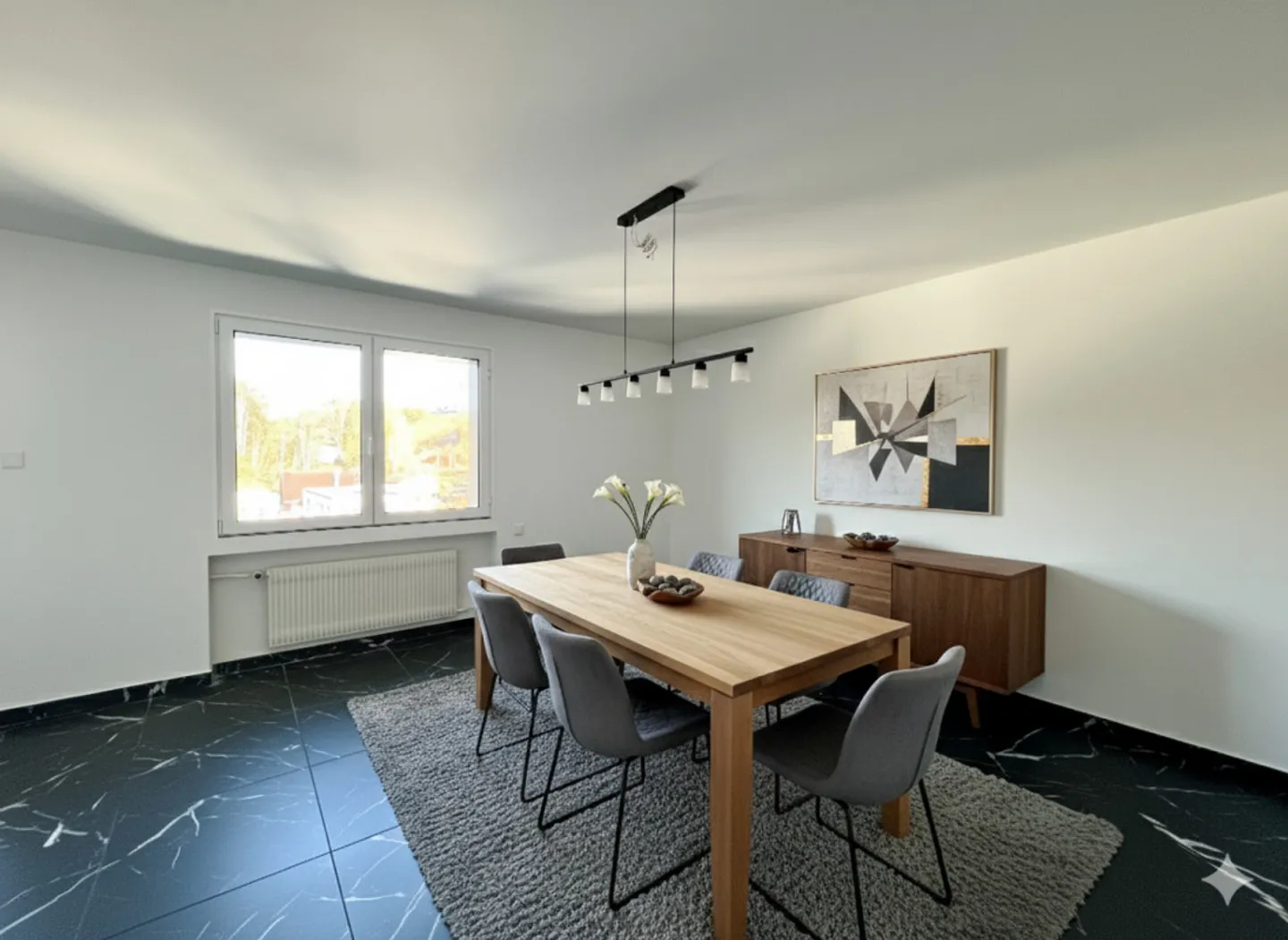 Appartamento di 4,5 locali completamente ristrutturato - Foto 3 di 11