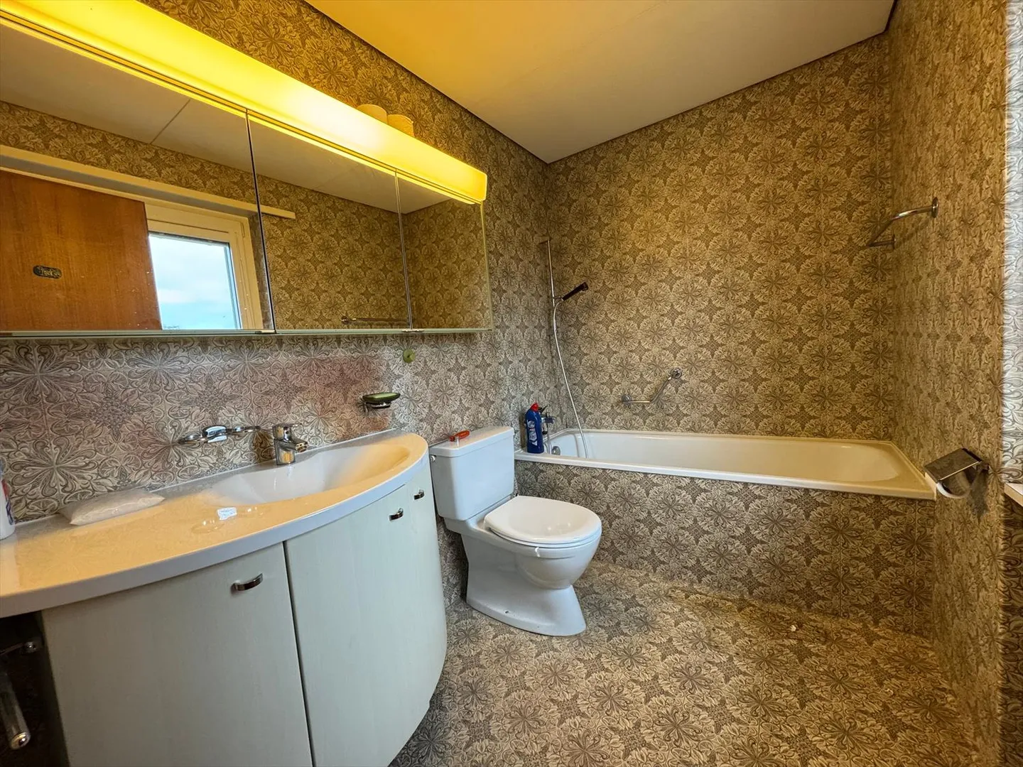 Une maison avec histoire et avenir - Photo 8 sur 11
