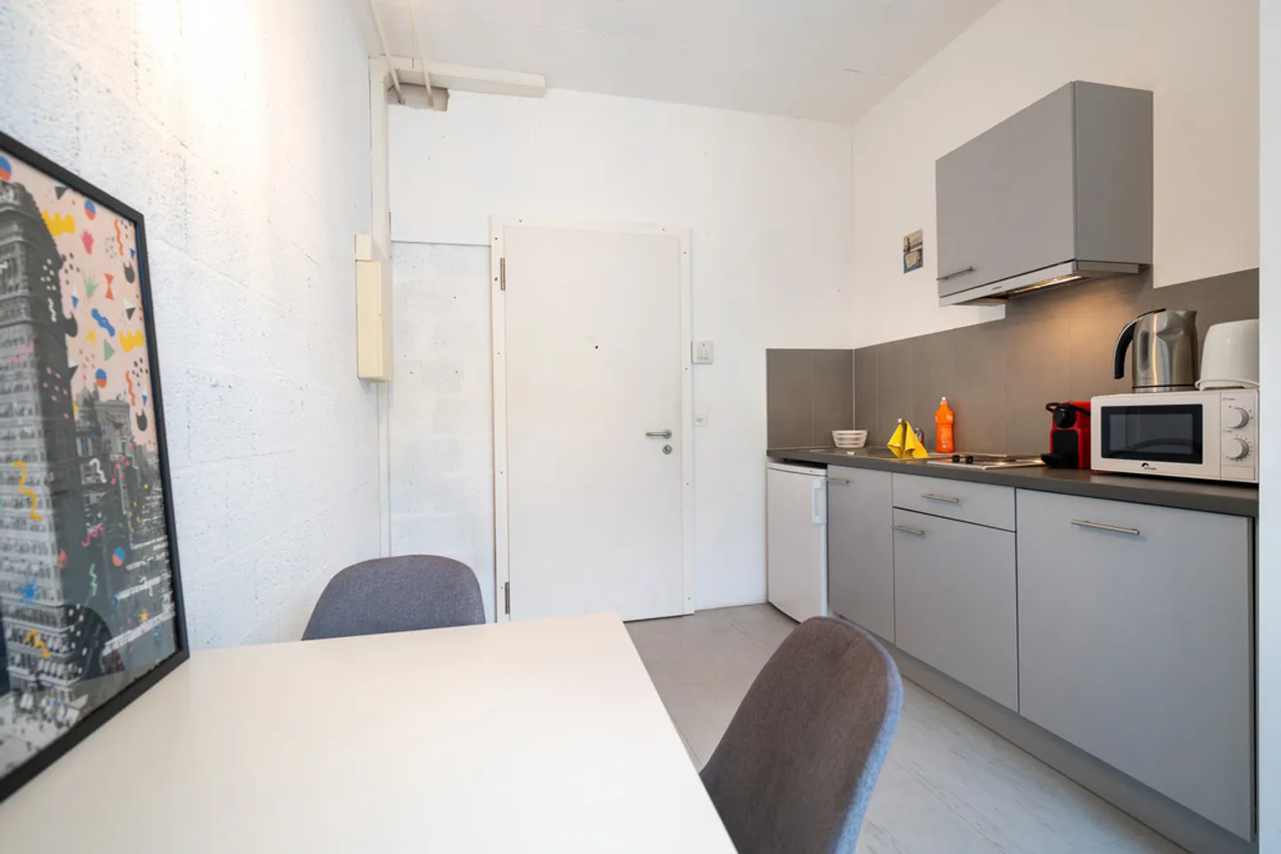 Furnished studio/activity lot - Photo 4 of 6