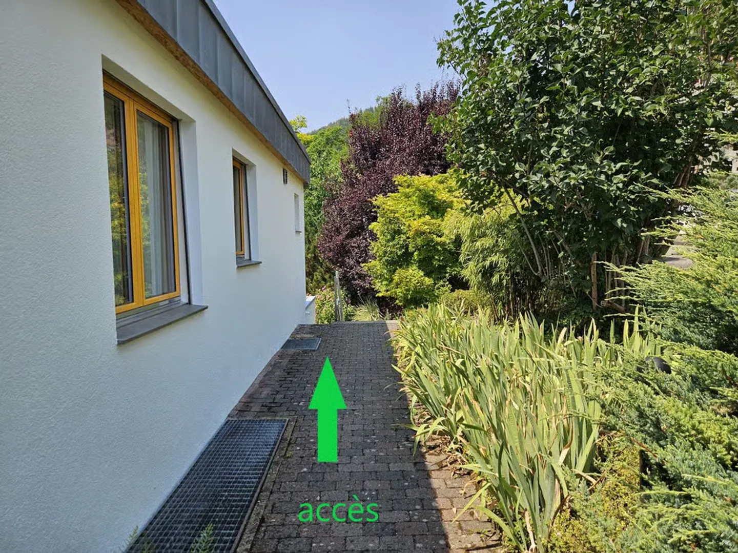 Spacious 5.5-room apartment with terrace in Moutier with unobstructed view, 2 garages - Photo 10 of 13