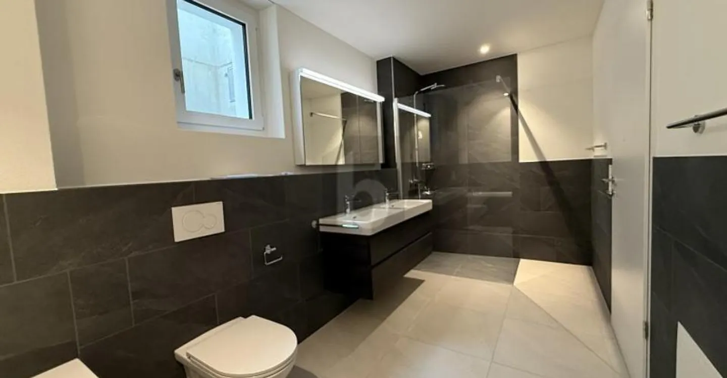 Appartement moderne avec jardin privé - Photo 2 sur 6