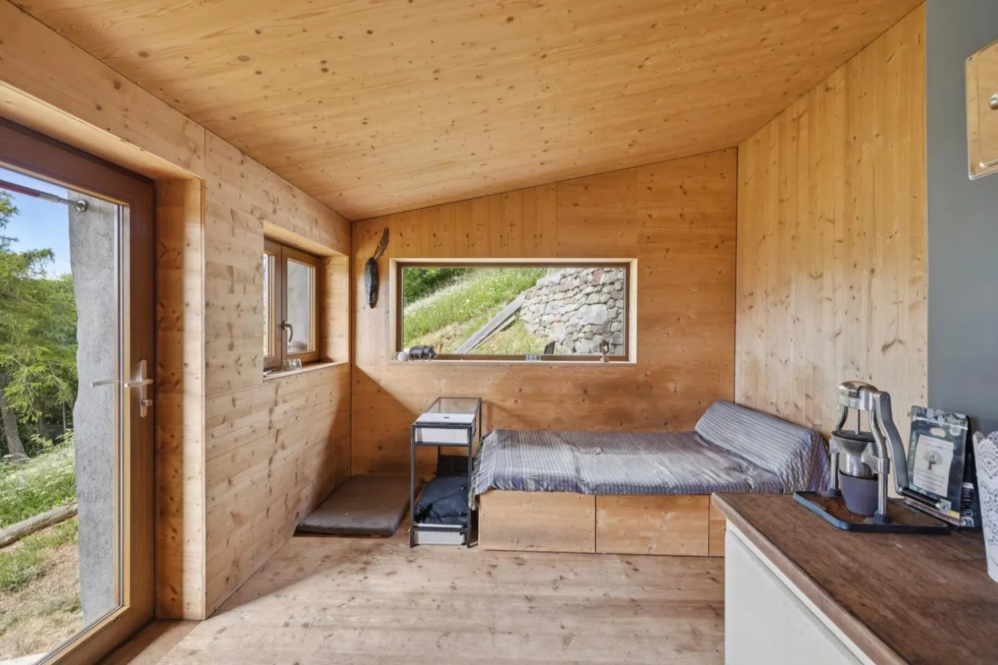 Chalet indipendente con 3,5 stanze nel mezzo della natura vallesana - Foto 2 di 13