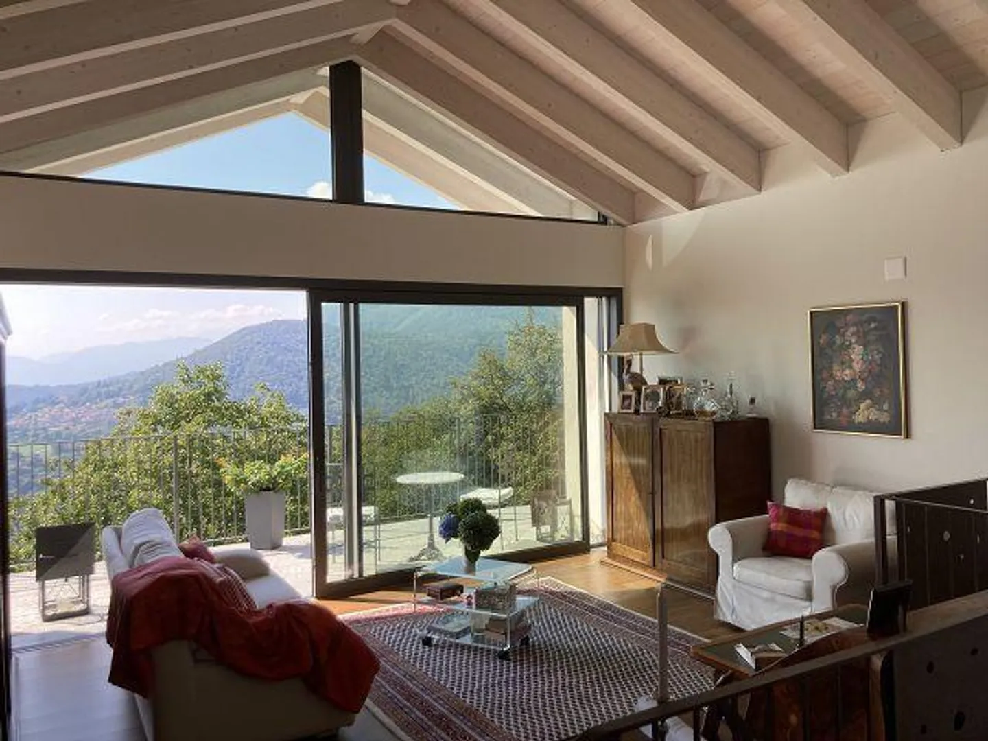 5 1/2-Villa in a very quiet, sunny location with a view - Photo 9 of 35