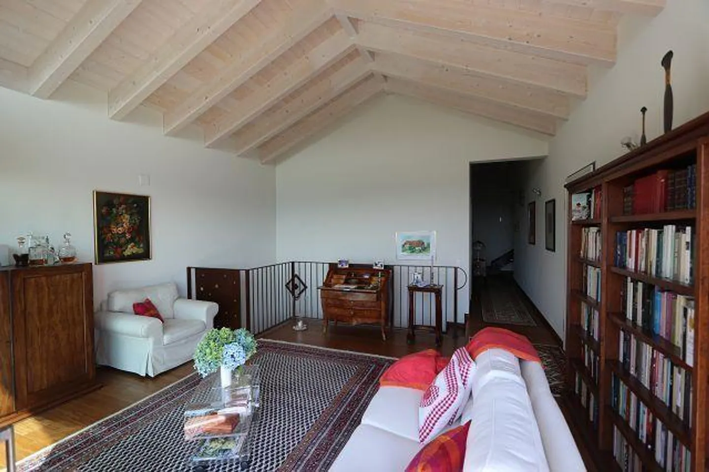 5 1/2-Villa in a very quiet, sunny location with a view - Photo 10 of 35