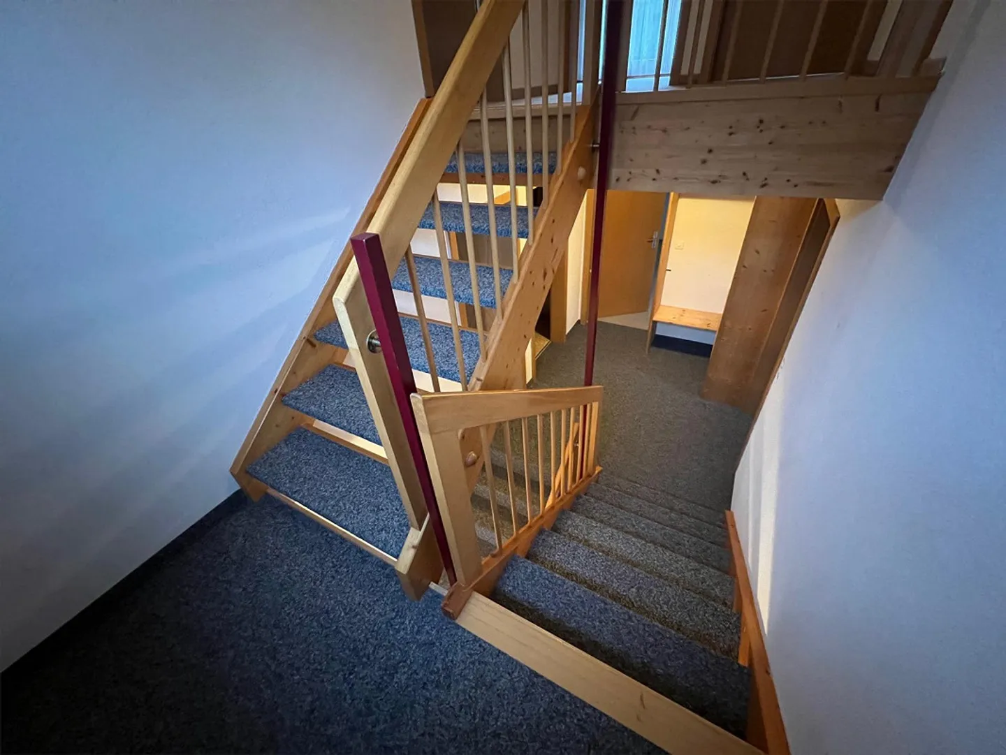 Spacious 6 1/2-Room Single-Family House with Workshop and New Heating - Photo 7 of 14