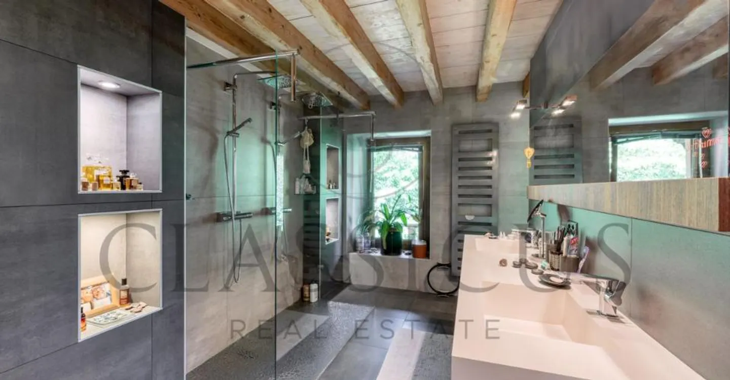 Maison villageoise XVIIIe - 246 m² habitables - env. 330 m² utiles, jardin & jacuzzi à Aire-la-Ville - Foto 7 di 12