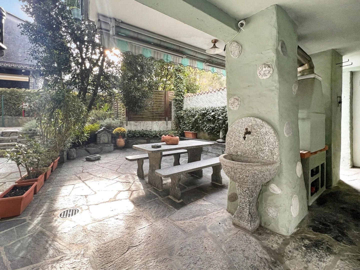 Incantevole casa ticinese a Losone - Foto 14 di 16
