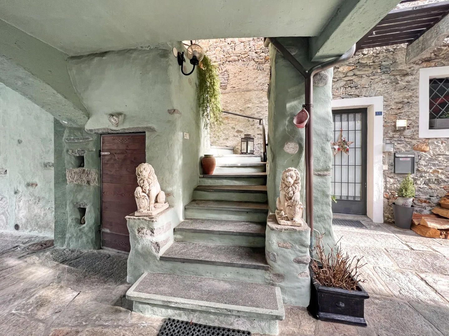Incantevole casa ticinese a Losone - Foto 15 di 16