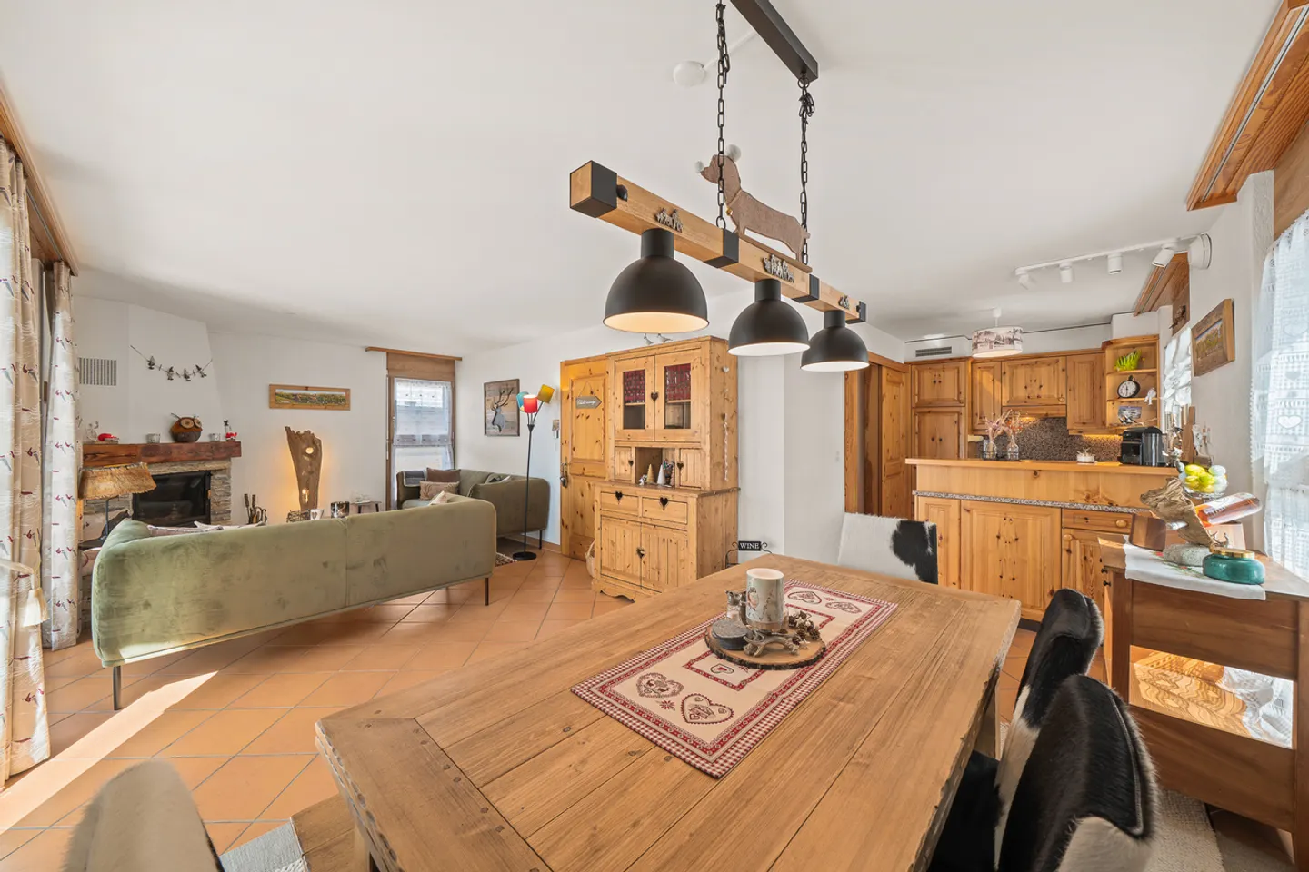 Raro! Vicino al golf - chalet tradizionale Disponibile subito - Foto 4 di 12