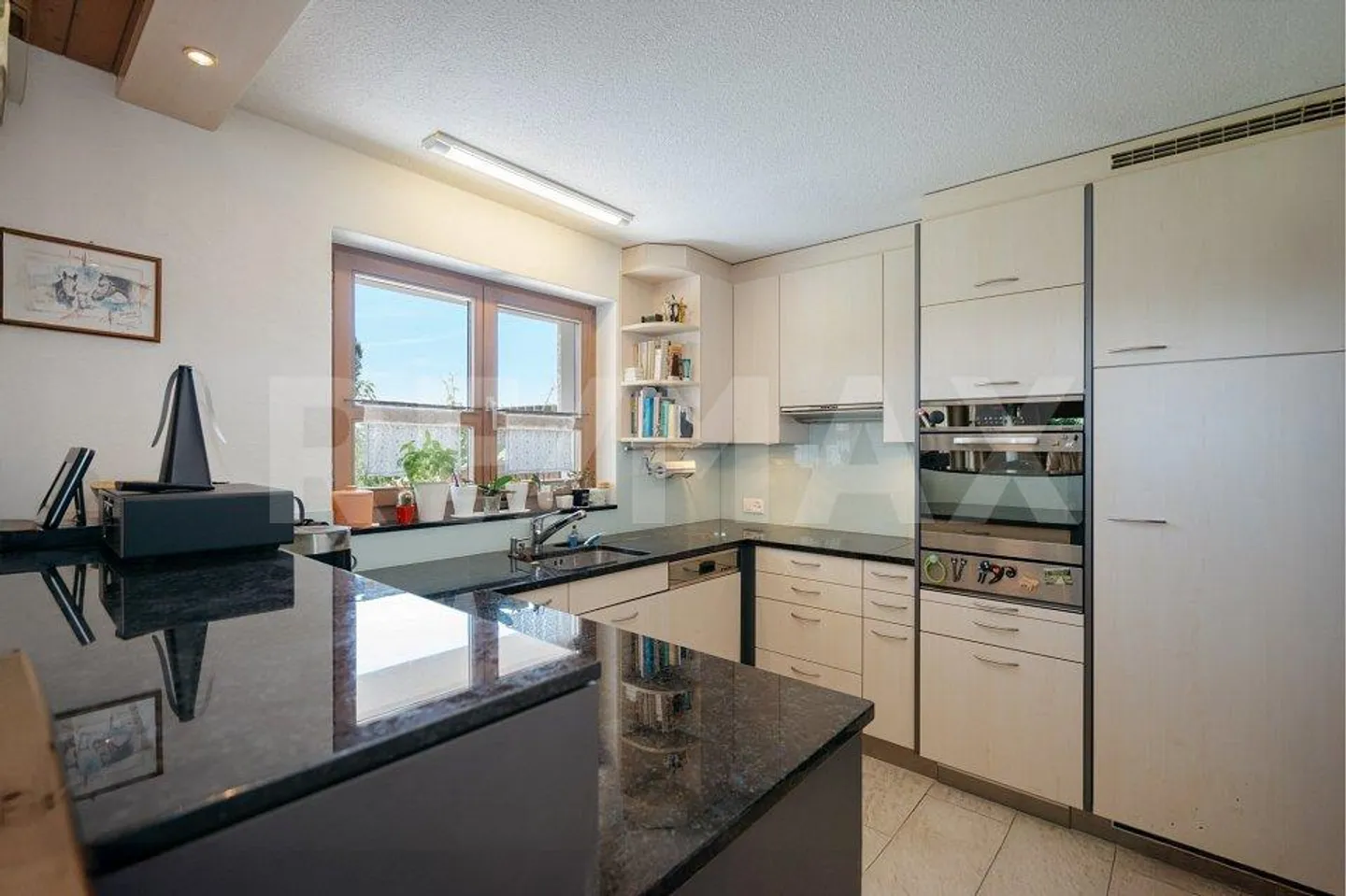 Privileged Living with Garden Paradise in Sunny and Scenic Location - Photo 11 of 13