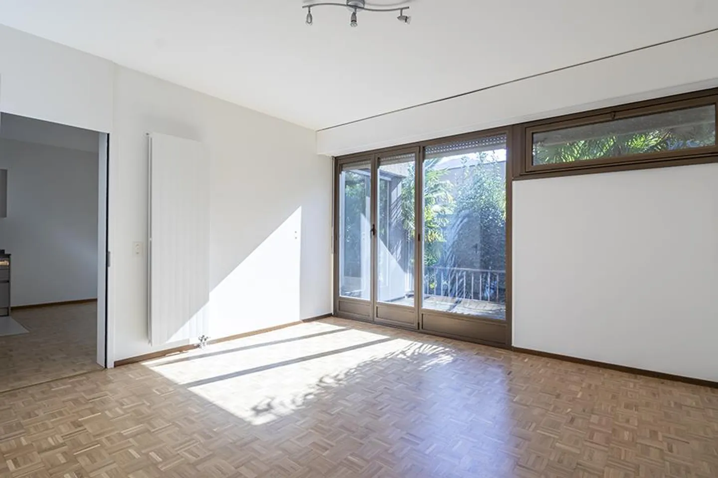 RINNOVATO 2.5 LOCALI A LUGANO - Foto 5 di 8