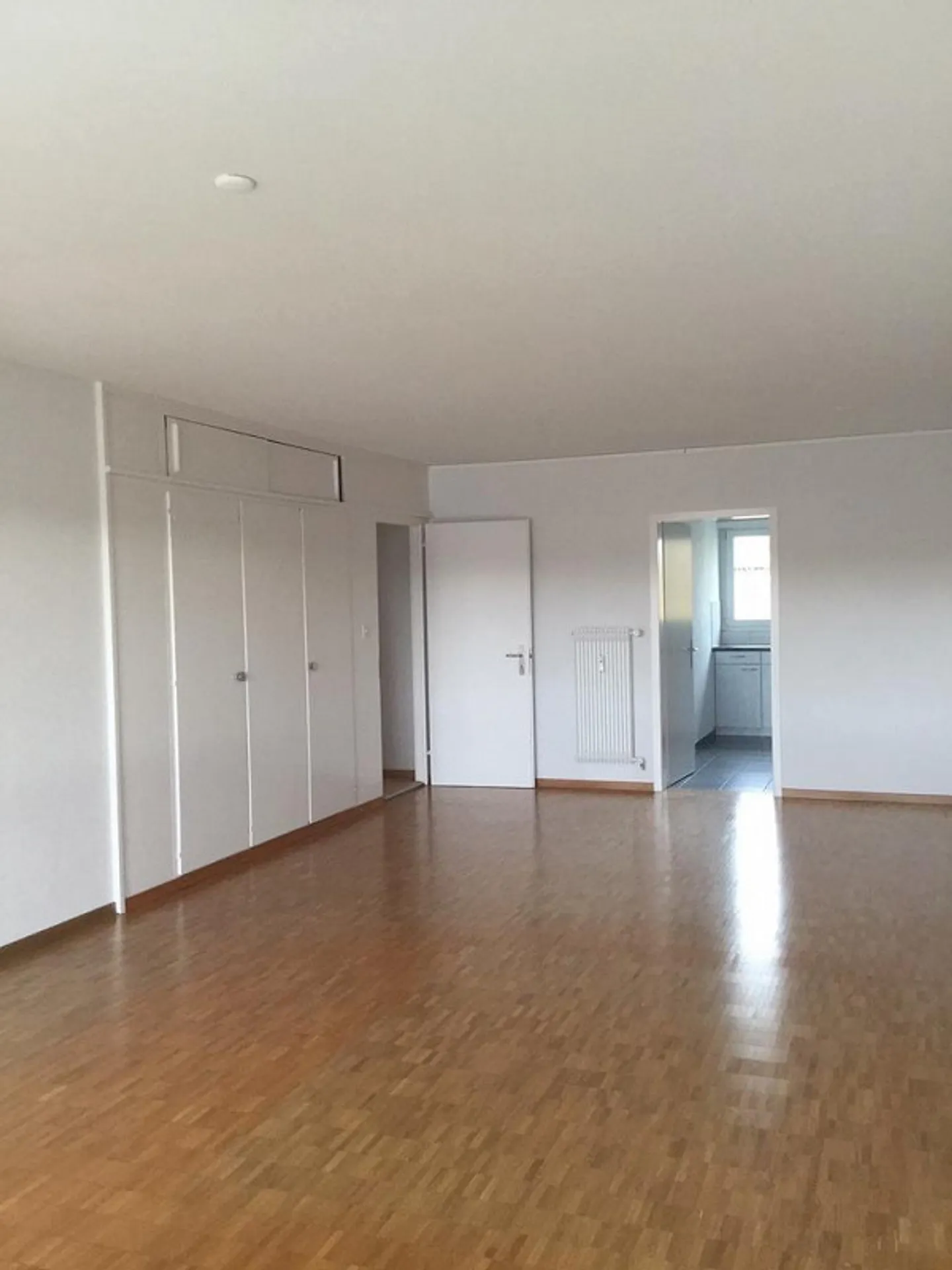 Perfect apartment for you - Photo 3 of 7