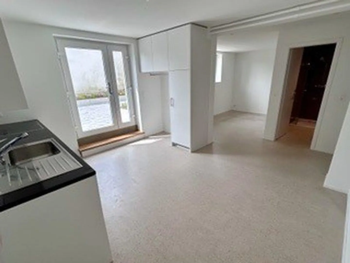 Appartement confortable de 36m² avec terrasse de jardin à Meilen - Photo 9 sur 13