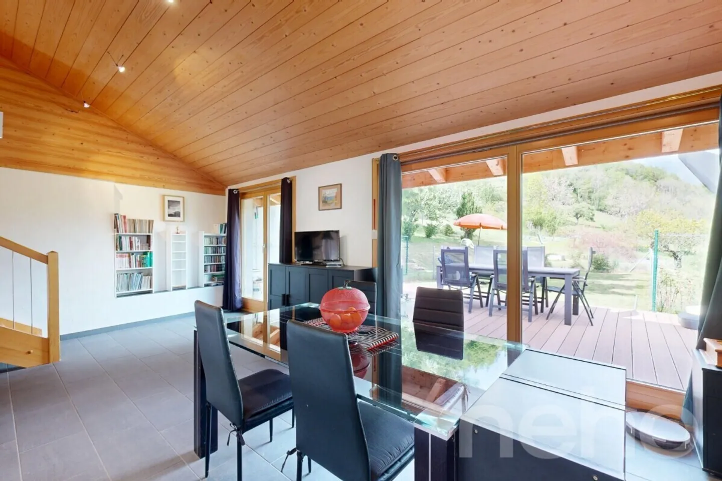 Exclusif : Magnifique Chalet avec 2 Chambres dans un Hameau - Photo 12 sur 12