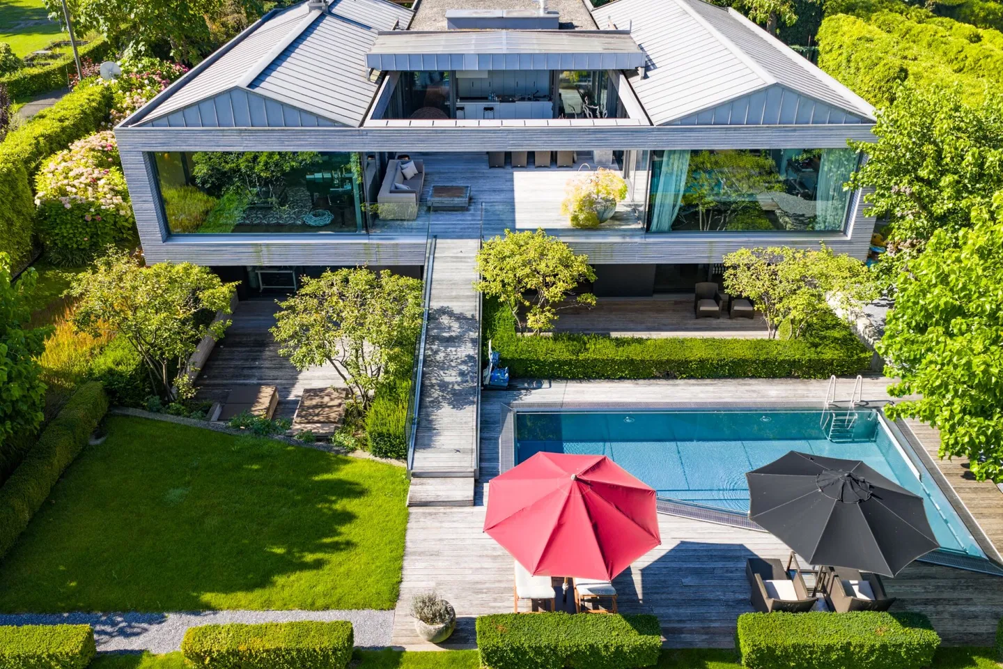 10 Minuti da Bottighofen: Villa Moderna con Accesso al Lago, Piscina e Benessere - Foto 4 di 11