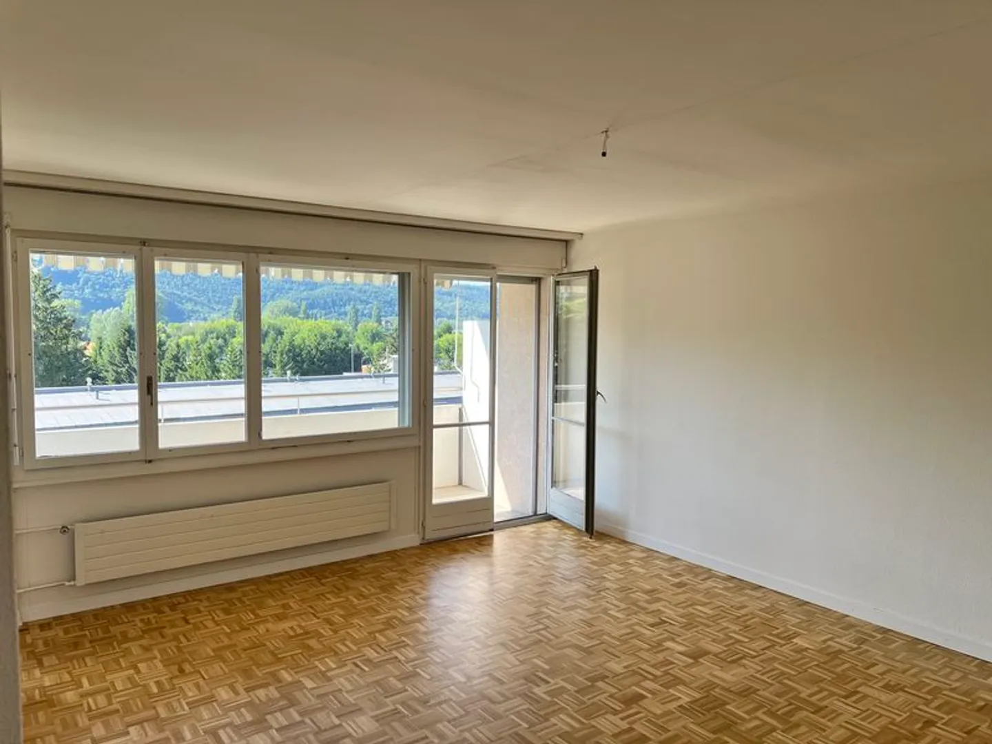 Nice 3.5 room apartment on the 3rd floor, with balcony - Photo 2 of 5