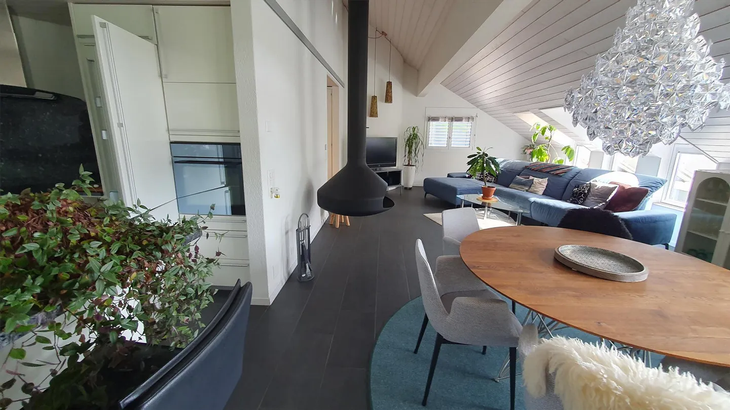 Appartamento duplex moderno di 4,5 stanze - Foto 5 di 13