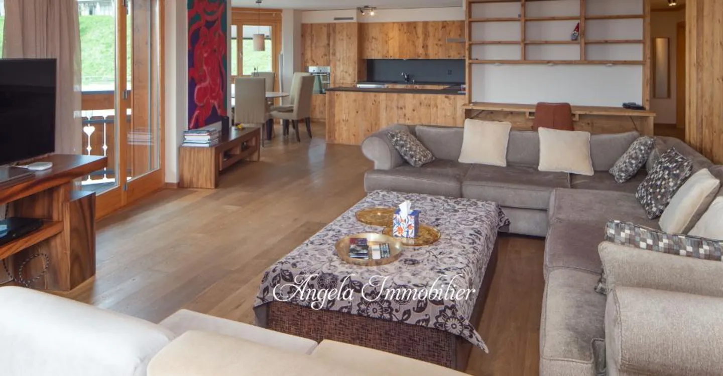 Les Asters Annual Rent center CHF 4'200. per month (Ref. 2225) - Foto 2 di 11