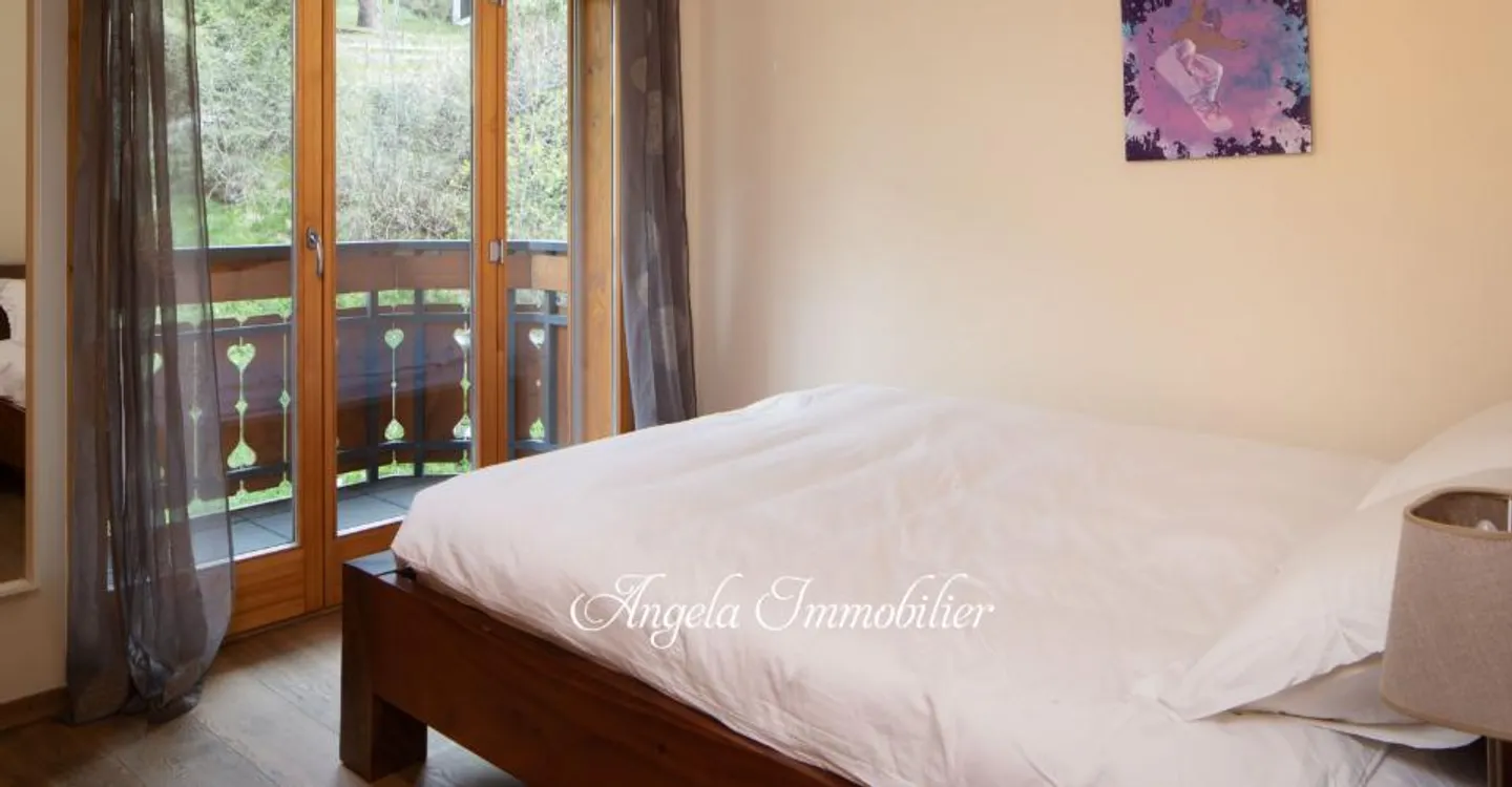 Les Asters Annual Rent center CHF 4'200. per month (Ref. 2225) - Foto 8 di 11