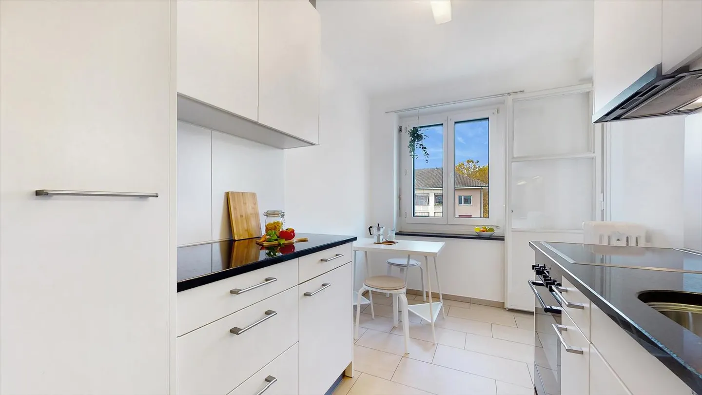 Apartment for rent - Photo 2 of 6