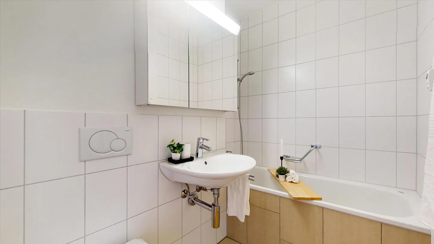 Apartment for rent - Photo 3 of 6