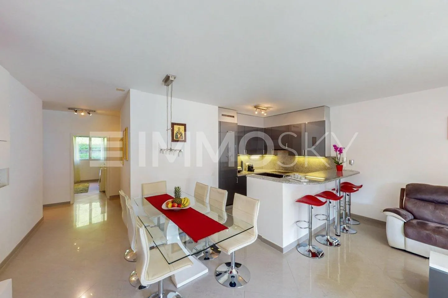 Experience the elegance and warmth of Lugano in your new home - Photo 2 of 5