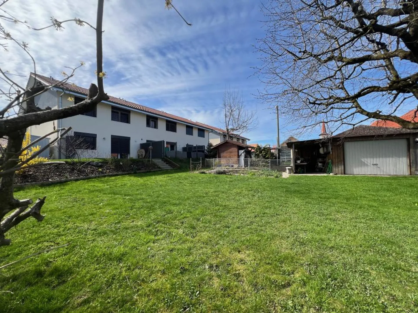 Casa adiacente di 150 m2 + 2 terrazze - Foto 3 di 13
