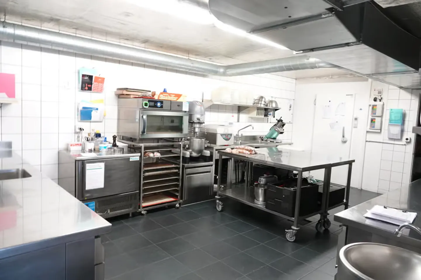 Großartige Gelegenheit zu ergreifen! Magnifisches Restaurant in Gruyère - Foto 8 von 9