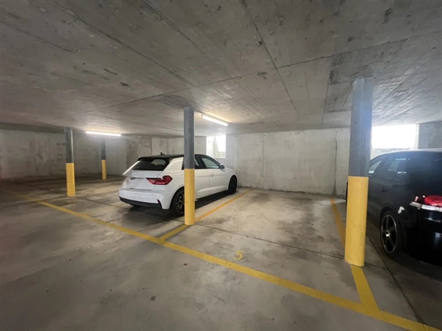 Posti auto coperti - Penthalaz - Foto 3 di 3