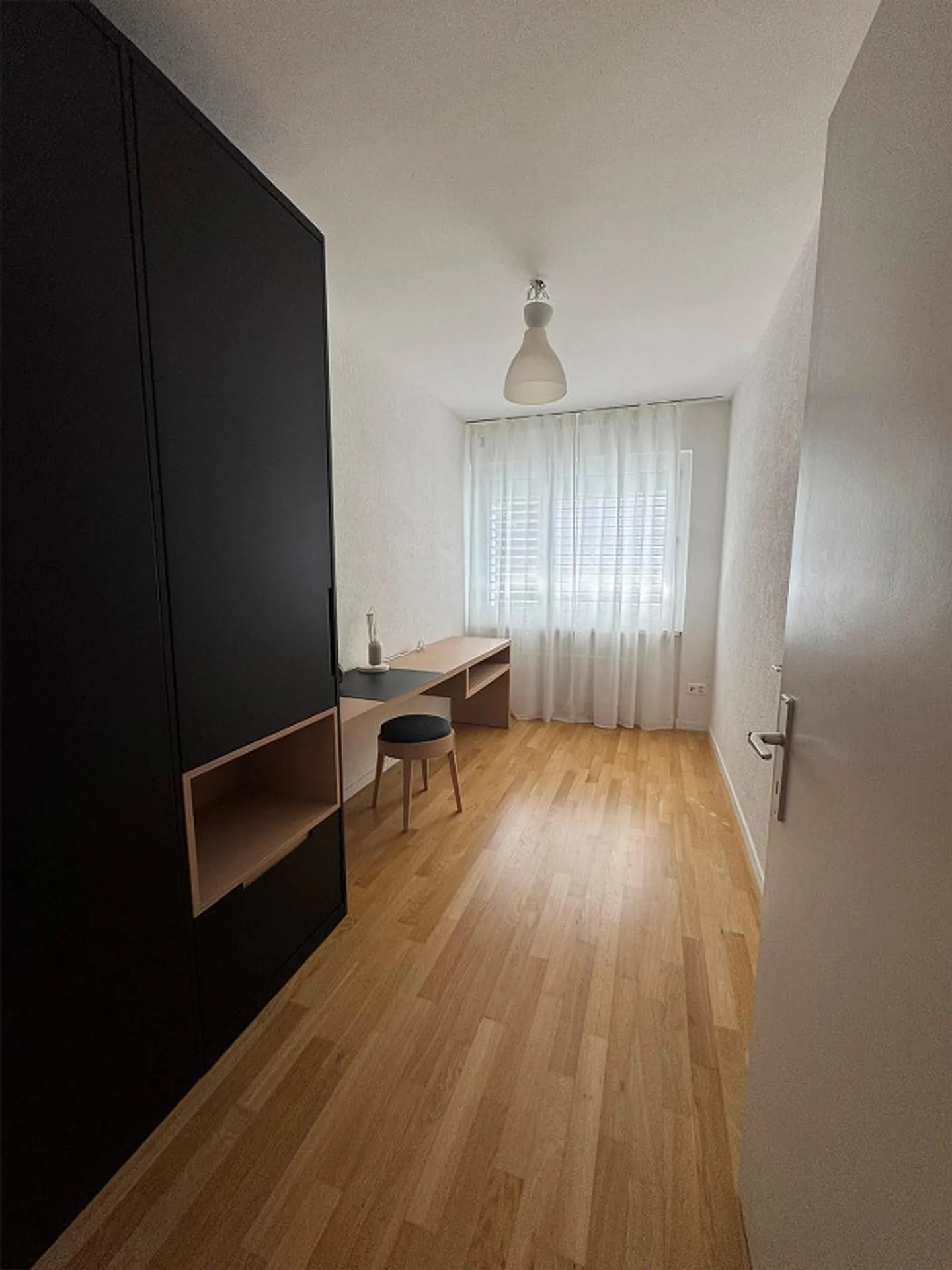 Appartement meublé dans un emplacement attrayant - Photo 7 sur 9