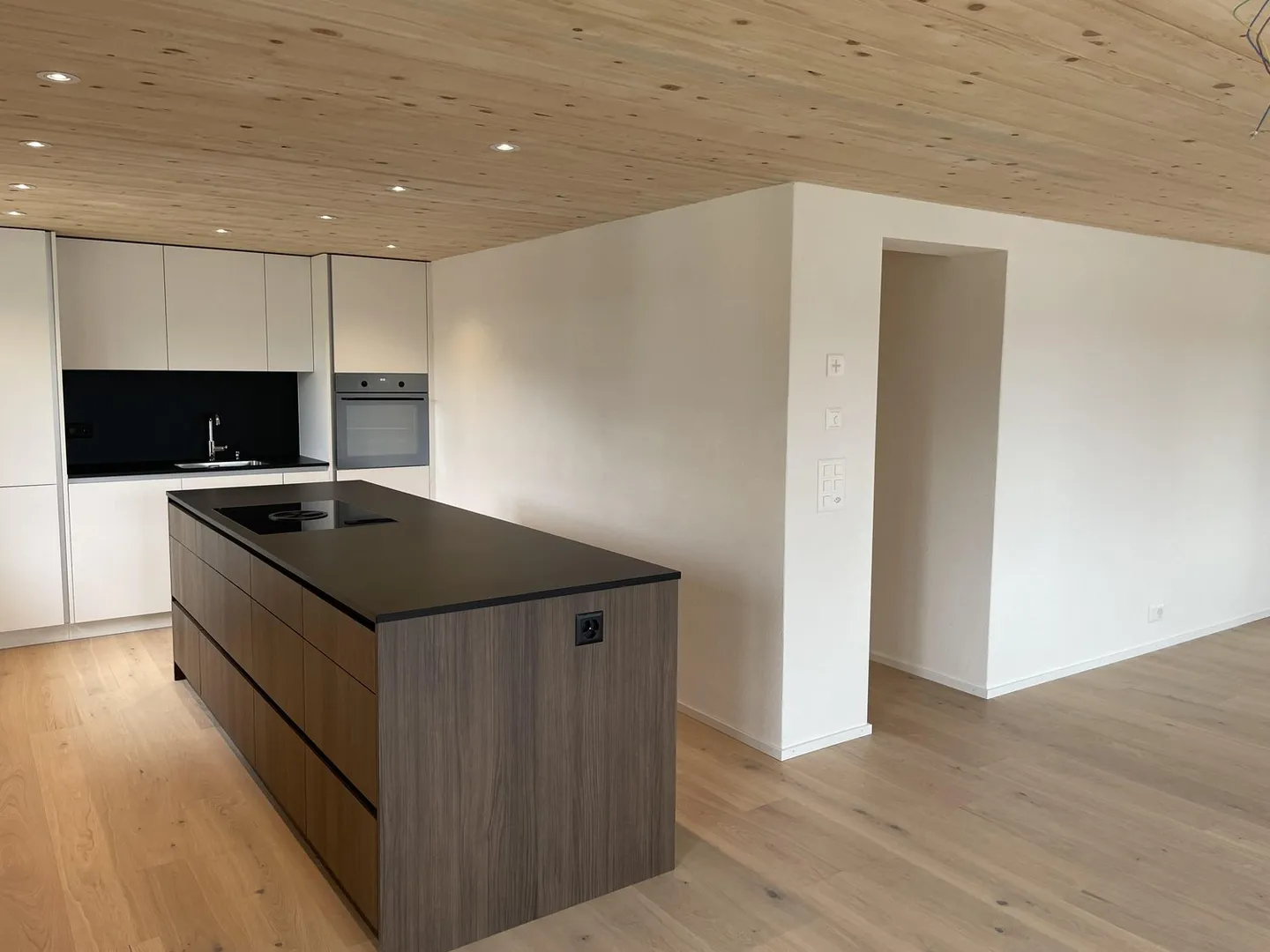 Stilvolle Wohnung am Zürichsee - Foto 3 von 8