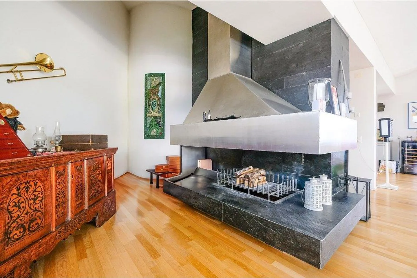 Unique and extraordinary 4.5 room maisonette apartment in a former printing house - Photo 8 of 13