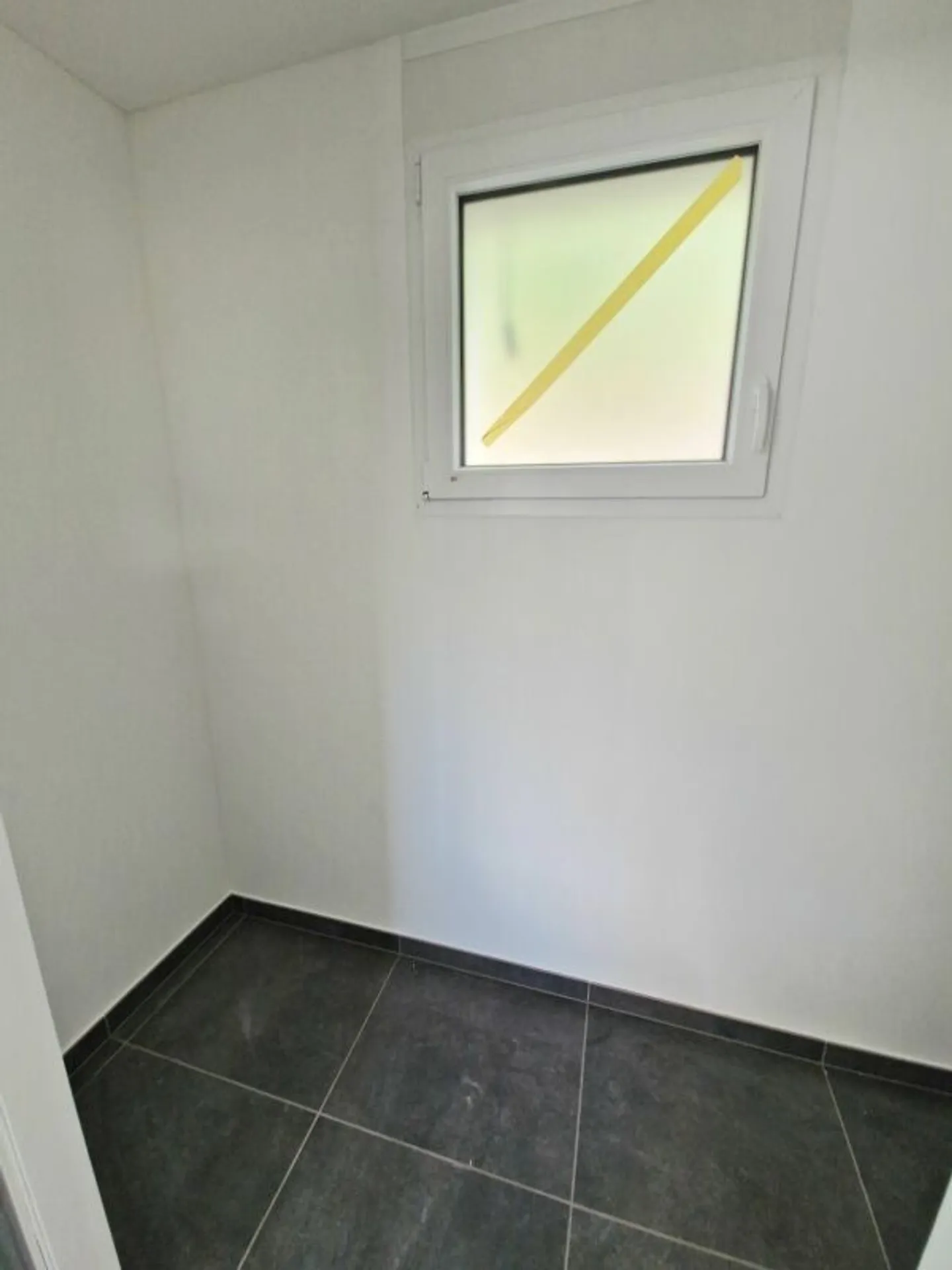 Neues Einfamilienhaus mit Garten - Foto 14 von 25
