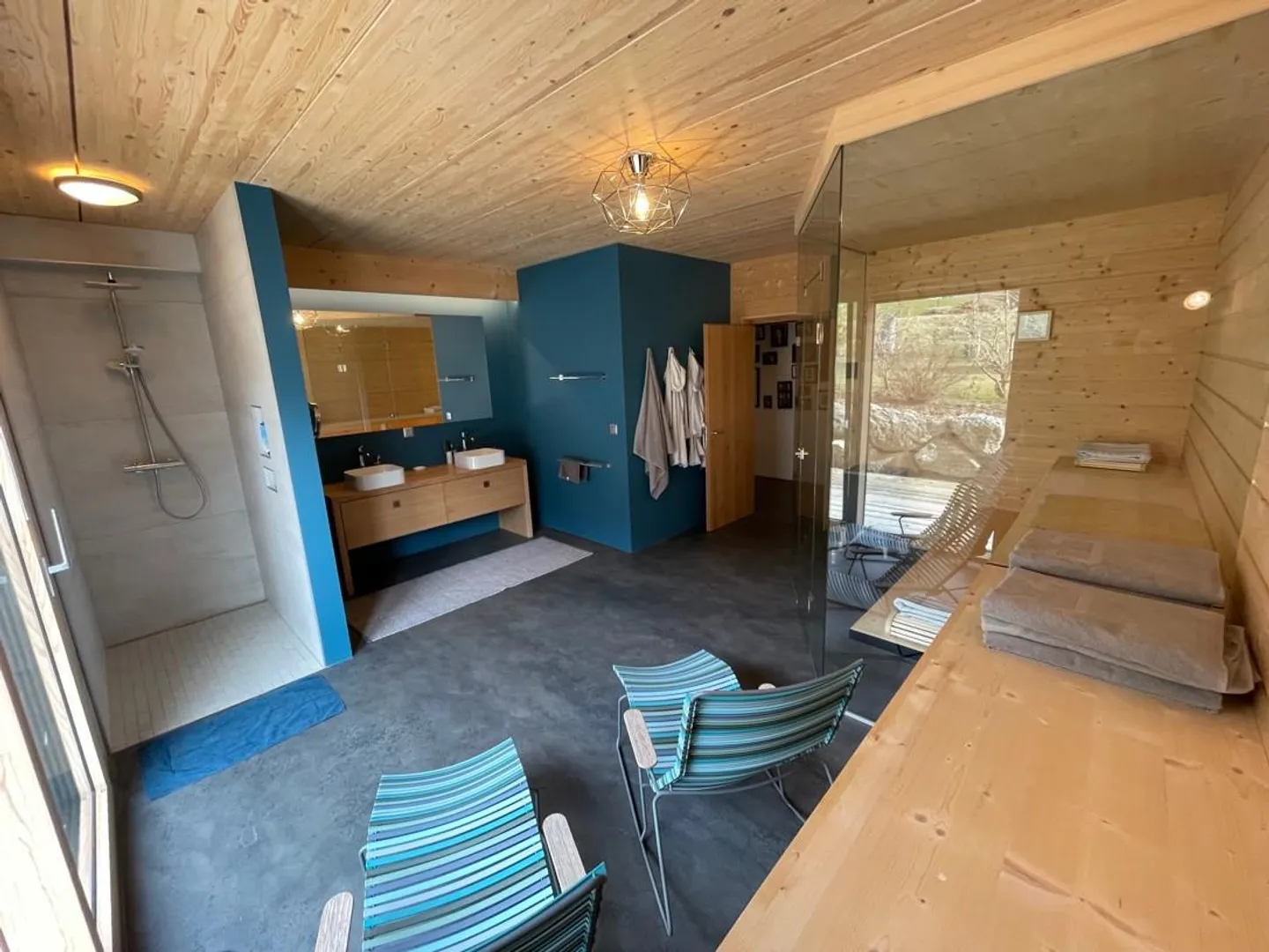 Modern villa with pool and sauna in Vollèges - Photo 8 of 13