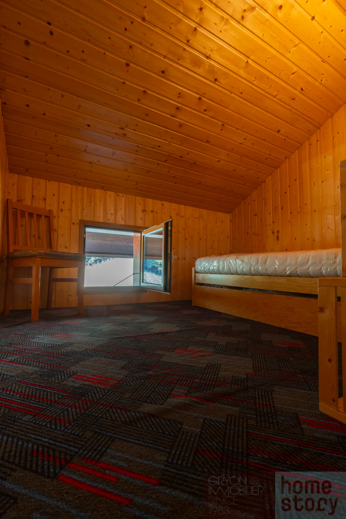 Charming Mountain Chalet - Photo 10 of 30