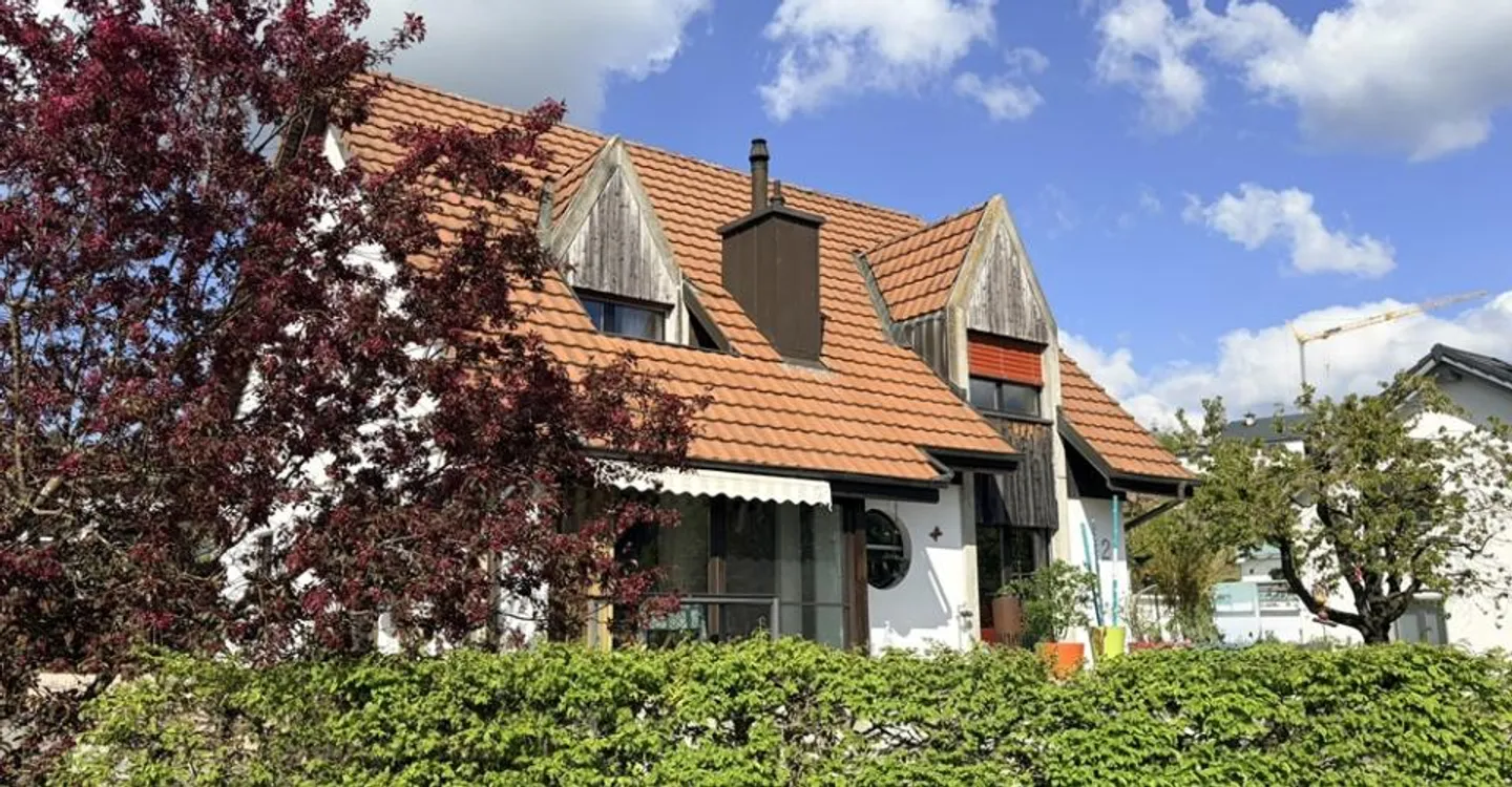 Maison Familiale Charmante avec Piscine - Photo 1 sur 12