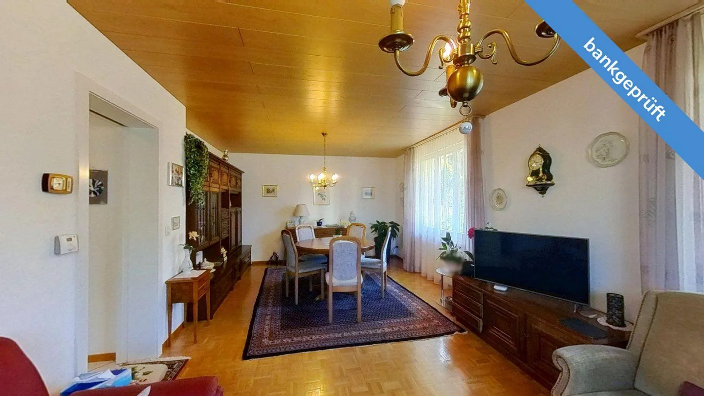 AgentSelly - Casa di 4,5 stanze con grande giardino - Foto 2 di 13