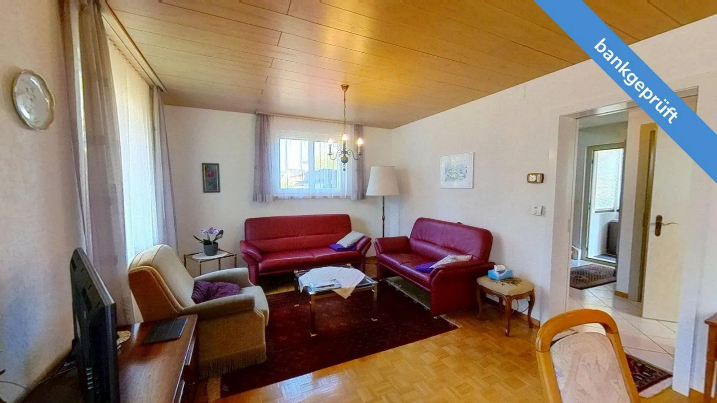 AgentSelly - Casa di 4,5 stanze con grande giardino - Foto 3 di 13